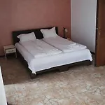 Rosiem House