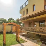 Pensión Rosiem House