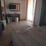Rosiem House 3*