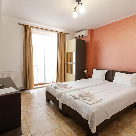 Rosiem House ゲストハウス