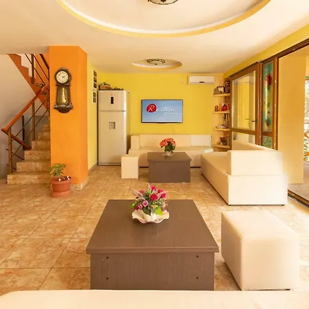 Pensiune Rosiem House Techirghiol