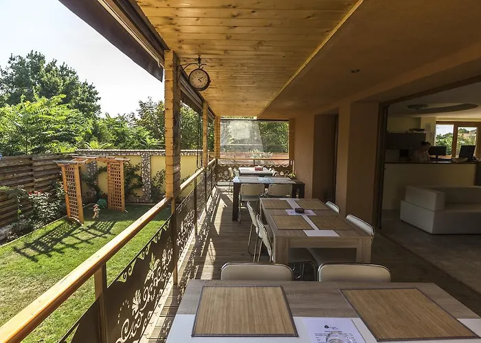 Rosiem House Affittacamere 3*